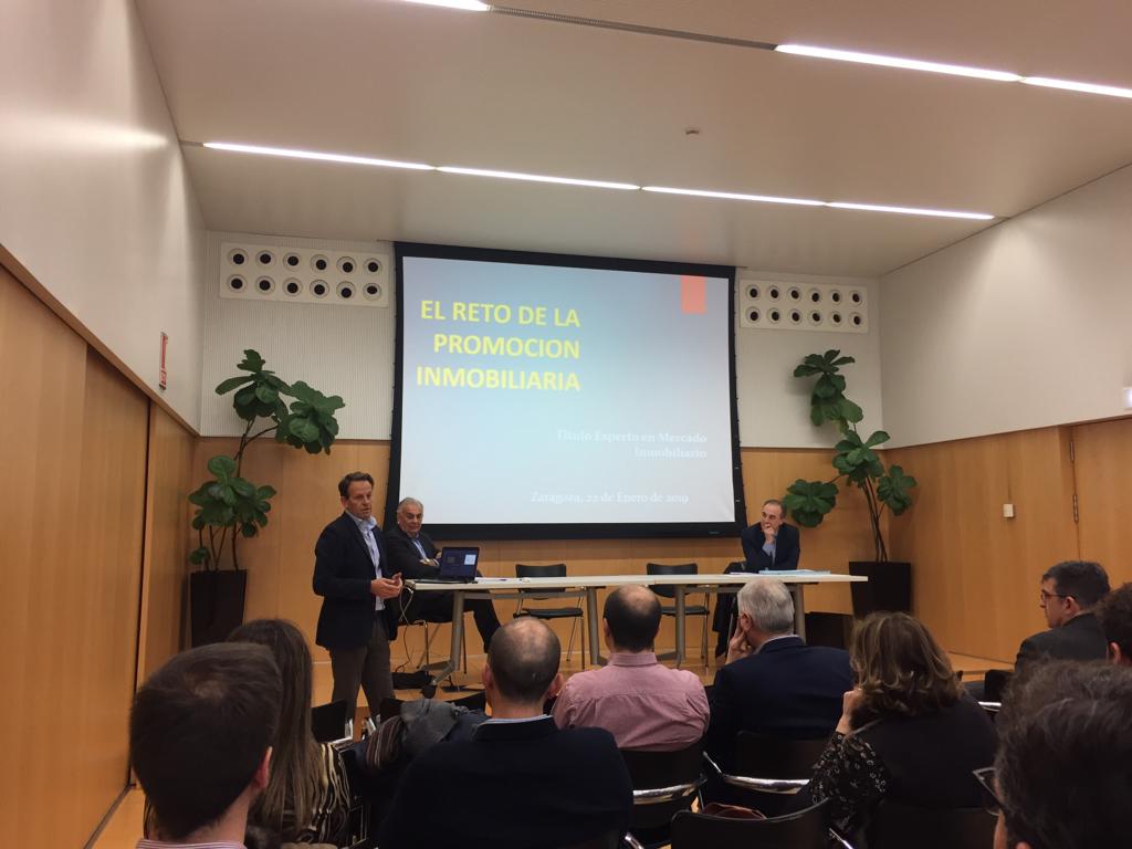 El Reto de la Promoción Inmobiliaria por Fernando Montón de Grupo Plaza 14